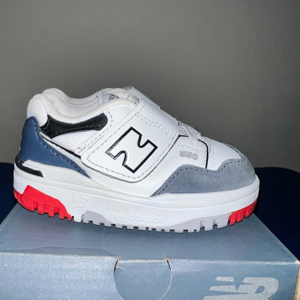 New Balance Kids' White and Gray Sneakers with Red Soles